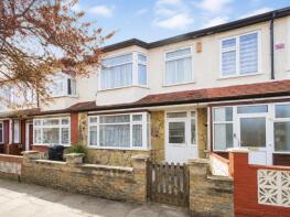 Flat 2, 17, Parkstone Avenue, Edmonton N18 1HE