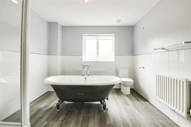 FOUR PIECE ENSUITE
