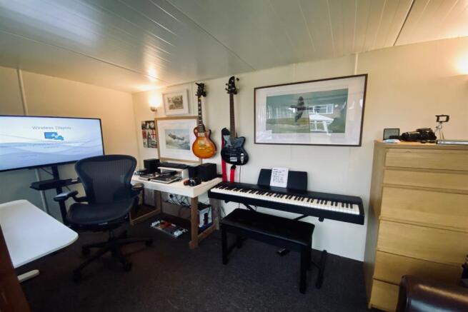 Garden Office/Study