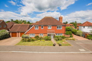 9, Oakwood Way, Wadhurst TN5 6FJ