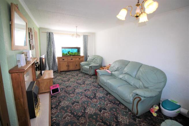 Livingroom.JPG