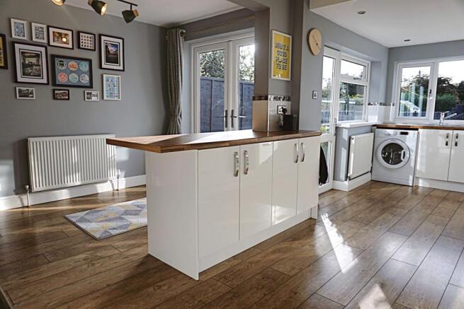 Kitchen/Family Room