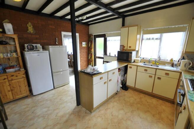 Kitchen/Breakfast Rm