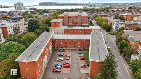 Carlotta Way, Cardiff, CF10