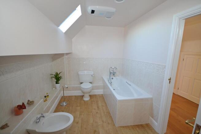 En suite bathroom