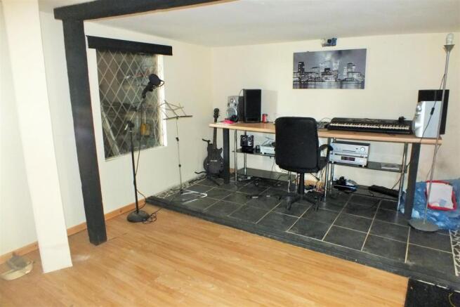 Photo 15