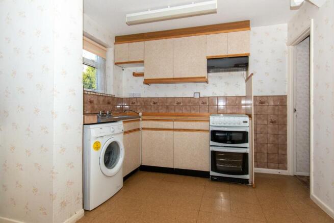 Kitchen/ Breakfast Room