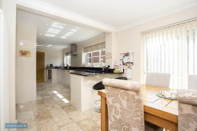 Dining Room/Kitchen