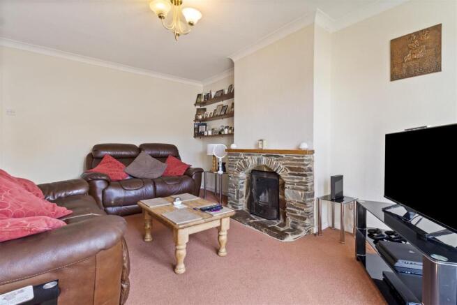 14 Twyford Close-005.JPG
