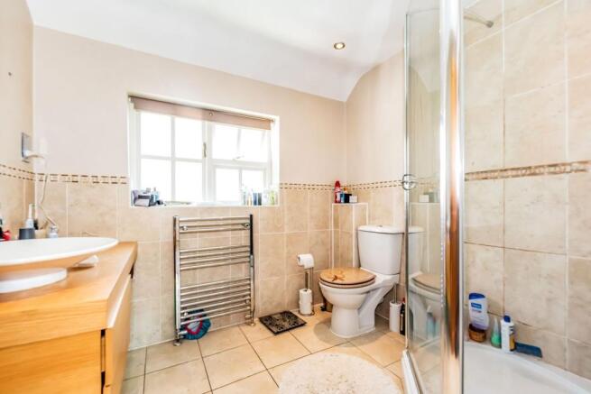 Master En-suite