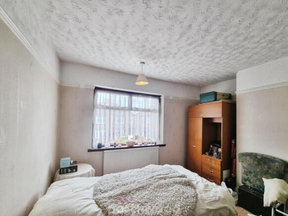 3 bed Semi-Detached for sale Image 5