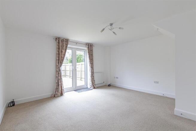 Reception Room-2.jpg