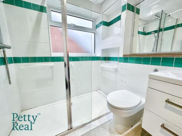 2 bed Semi-Detached Bungalow for sale Image 5