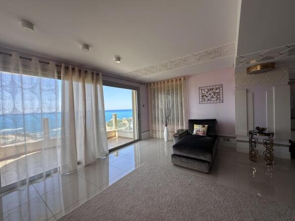 5 Bedrooms Luxury Se