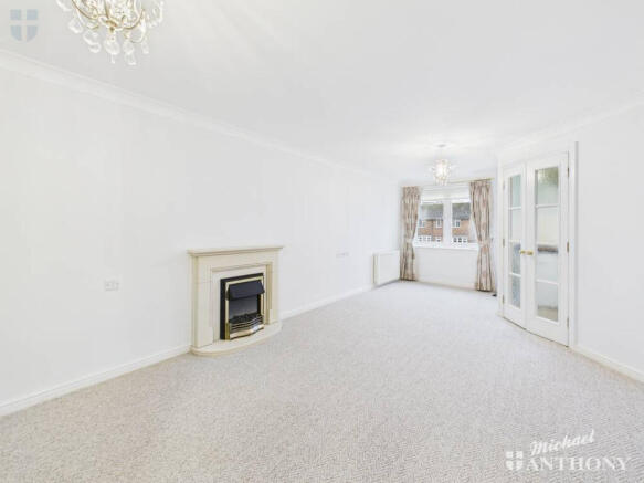 CAM03852G0-PR0495-STILL001-thumbnail-h750-70