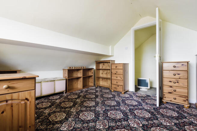 Loft Room	