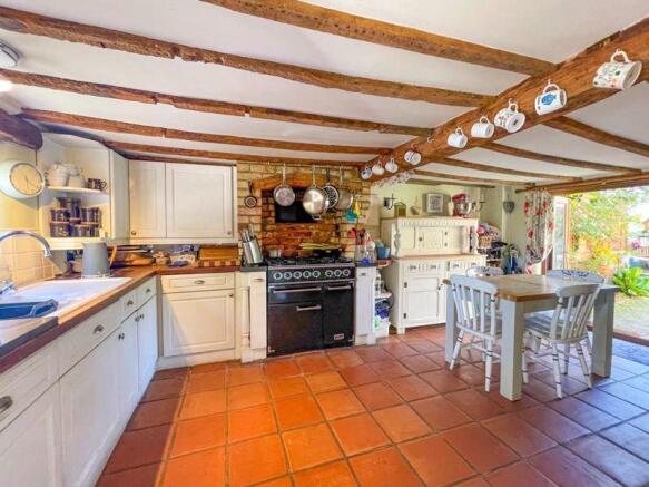 Kitchen/Breakfast Area 