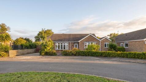 Eastfield Close, Welton, LN2