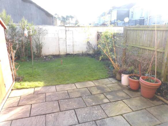 Photo 10