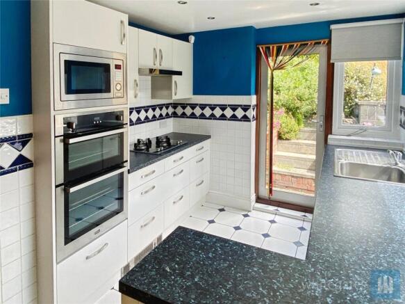 1 bed Bungalow for sale Image 6