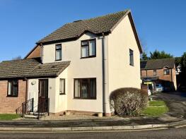 47, Fairfield Gardens, Honiton EX14 1DW