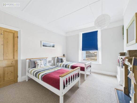 Bedroom 2 ii.jpg