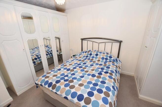 Bedroom 1 Flat in Bo