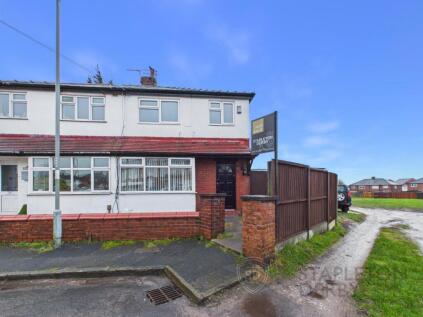 Maple Grove, Prescot, L35