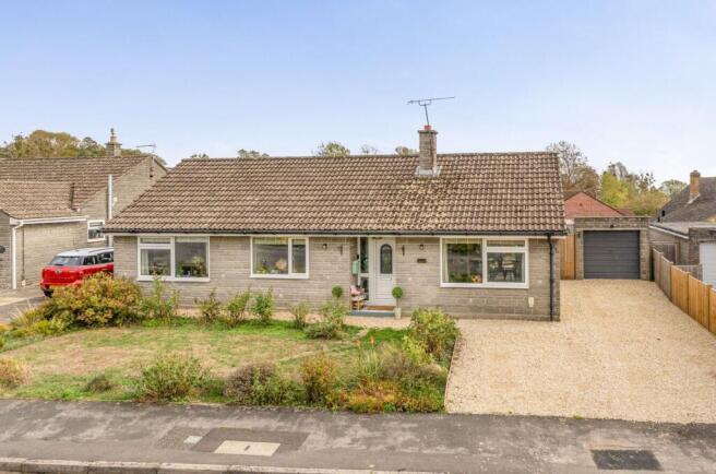 3-bed bungalow on Abbey Close, Curry Rivel, Langport, £375,000