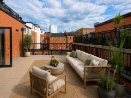25, Kings Court Plaza, Townsend Way, Birmingham B1 2RT