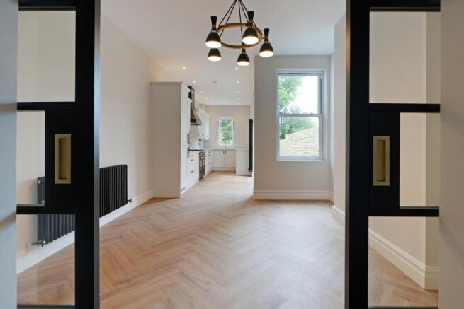 Dining Room to Kitchen (2).jpg