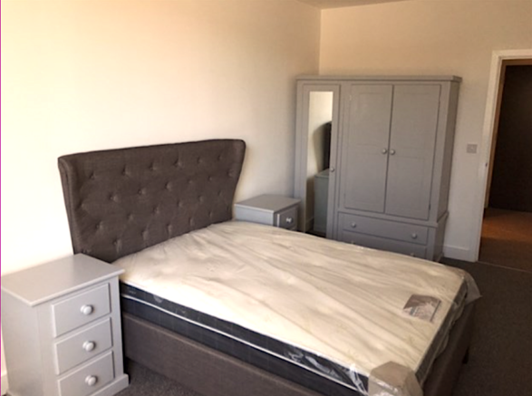 1 bed Apartment to rent Image 6