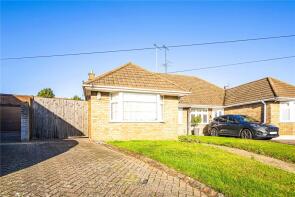 25, Holmwood Close, Dunstable LU5 4QX