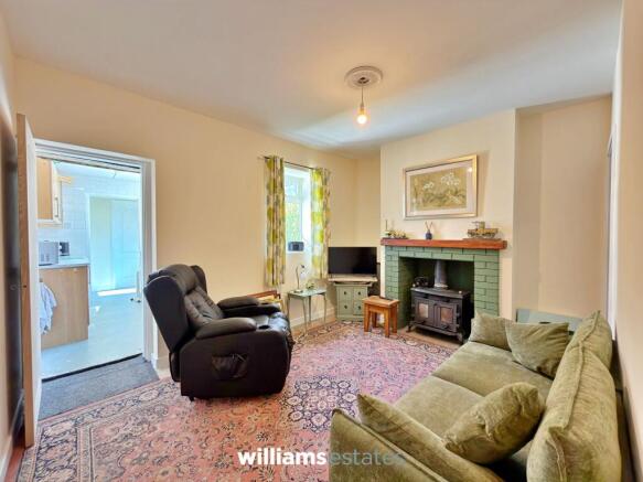 Dining/Sitting Room