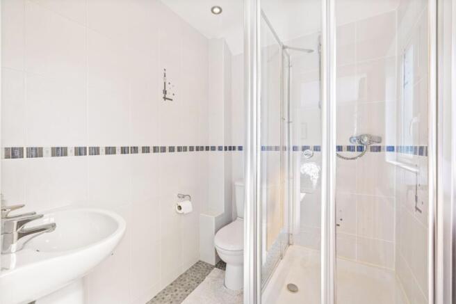 Master en-suite