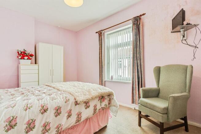 3 bed Semi-Detached for sale Image 7