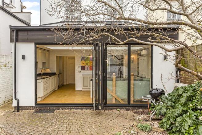 Bifold Extension