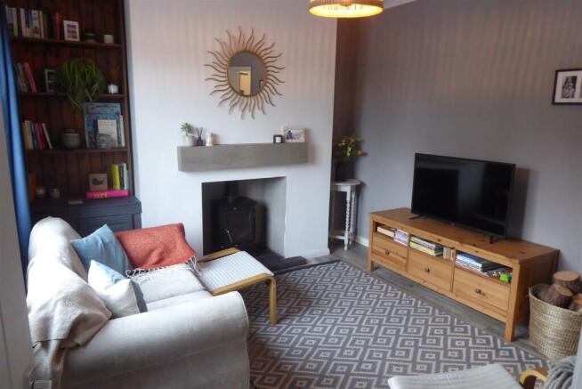 Living Room 49 cockpit hill.JPG