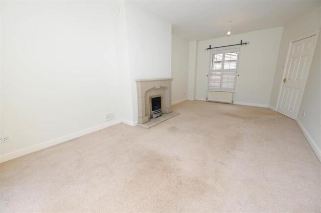 3 bed Link Detached House for sale Image 4