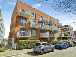 Flat 12, 1 Lawers Court, Columbia Place, Campbell Park, Milton Keynes MK9 4BE