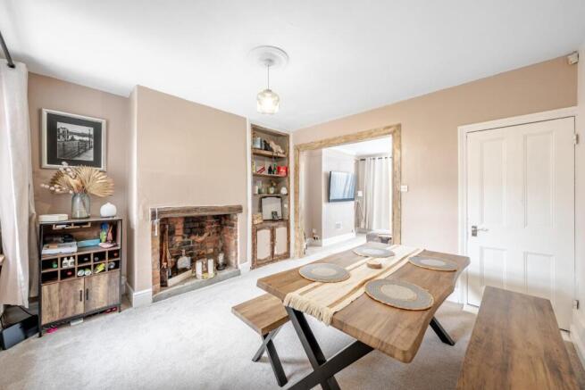 2 bed Terraced for sale Image 4
