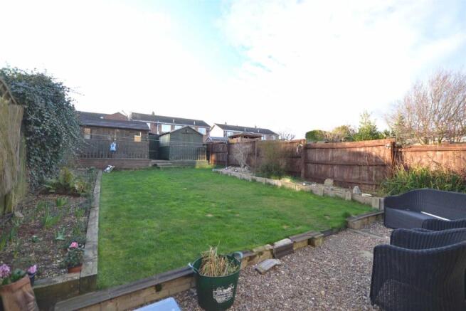 Parkfield Road Garde