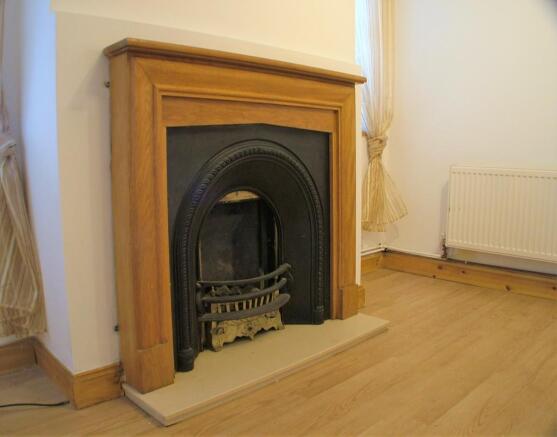 FIREPLACE IN SECO...