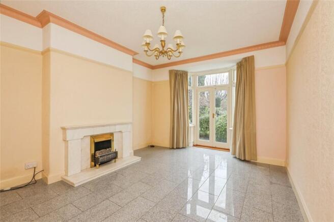 4 bed Semi-Detached for sale Image 11