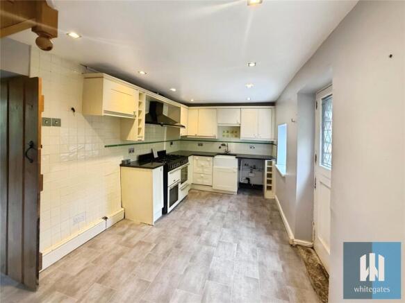 2 bed Terraced to rent Image 7