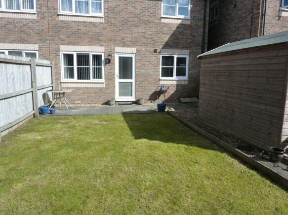 Photo 10