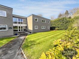 Flat 16, Stourbanks, Conifer Close, Christchurch BH23 2QS