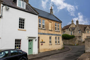 Flat 2, Benson House, Market Place, Corsham SN13 8NZ