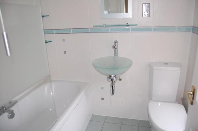 Photo 6