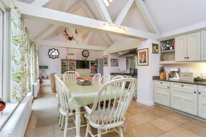 DINING KITCHEN